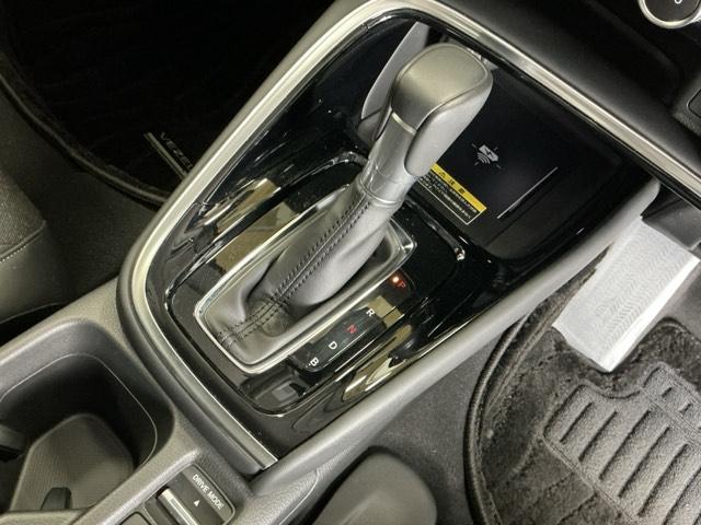 ���i�����犊�炩�ɉ������閳�i�K�ϑ��̂b�u�s�̓X�g�b�v���S�[�̑����X�̒������K�ł�