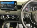 ヴェゼル ｅ：ＨＥＶＸ　ドラレコ　ナビ　Ｒカメラ　ブルートゥース　前後障害物センサー　ＡＡＣ　イモビライザー　スマ－トキ－　誤発進抑制　ＰＷ　リアカメラ　クルコン　ＥＳＣ　ＥＴＣ装備　キーフリー　ＬＥＤヘッドランプ　ＡＢＳ（3枚目）