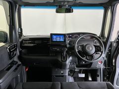 �ɥ饤�С����濴�˼����˼꤬�Ϥ����֤ˣ��ԥ��쥯�ȥ�С��䥨�������͡��������å��ʤɤ����֡��������ͥ��Ƥ��ޤ� 2