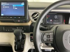 �ۥ���������꡼�ʥ���ܤʤΤǡ������ؤΥɥ饤�֤⤪Ǥ�������������ƥ���󥰺���¦�˥����ǥ�����Ϣ�Υ���ȥ����륹���å������֤��Ƥ��ޤ��������ϻ������餹���Ȥʤ���ž�˽���Ǥ��ޤ� 3