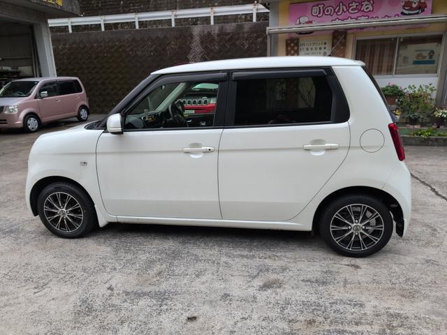 Ｎ－ＯＮＥ Ｇ　スマートキー　アイドリングストップ　ベンチシート　ＣＶＴ　盗難防止システム　ＡＢＳ　ＥＳＣ　ＣＤ　ミュージックプレイヤー接続可　アルミホイール　衝突安全ボディ　エアコン　パワーステアリング（8枚目）