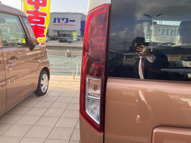 スペーシア ＨＹＢＲＩＤ　Ｘ　全方位カメラ　ナビ　両側電動スライドドア　オートライト　Ｂｌｕｅｔｏｏｔｈ　スライドドア　純正ナビ　プッシュスタート　シートヒーター　オートエアコン　スズキセーフティーサポート　衝突被害軽減システム　アイドリングストップ　横滑り防止機能（50枚目）