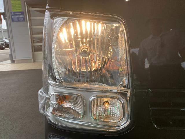 エブリイ ＰＡリミテッド　６型　ＣＶＴ　スライドドア　衝突被害軽減Ｂ　オートライト　スライドドア　衝突被害軽減システム　横滑り防止機能　衝突安全ボディ　盗難防止システム　ラジオ　キーレスエントリー（10枚目）
