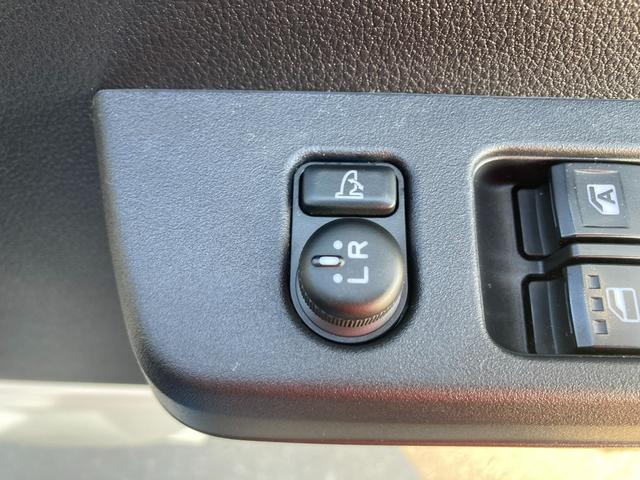 ハイゼットトラック ジャンボエクストラ　キーレスプッシュスタート　４ＷＤ　ＣＤ　オートライト　プッシュスタート　エアコン　衝突被害軽減システム　アイドリングストップ　横滑り防止機能　４ＷＤ　リモコンキー　フォグランプ　ＬＥＤヘッドライト　ＣＤプレーヤー　ドアバイザー（39枚目）