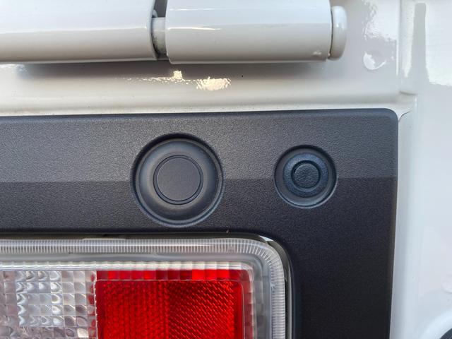 ハイゼットトラック ジャンボエクストラ　キーレスプッシュスタート　４ＷＤ　ＣＤ　オートライト　プッシュスタート　エアコン　衝突被害軽減システム　アイドリングストップ　横滑り防止機能　４ＷＤ　リモコンキー　フォグランプ　ＬＥＤヘッドライト　ＣＤプレーヤー　ドアバイザー（50枚目）