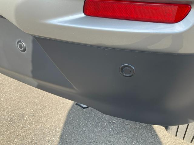 クロスビー ＨＹＢＲＩＤ　ＭＺ　３型　ＬＥＤヘッドランプ　オートライト　オートライト　プッシュスタート　シートヒーター　オートエアコン　スズキセーフティーサポート　衝突被害軽減システム　アイドリングストップ　横滑り防止機能　衝突安全ボディ　盗難防止システム（10枚目）