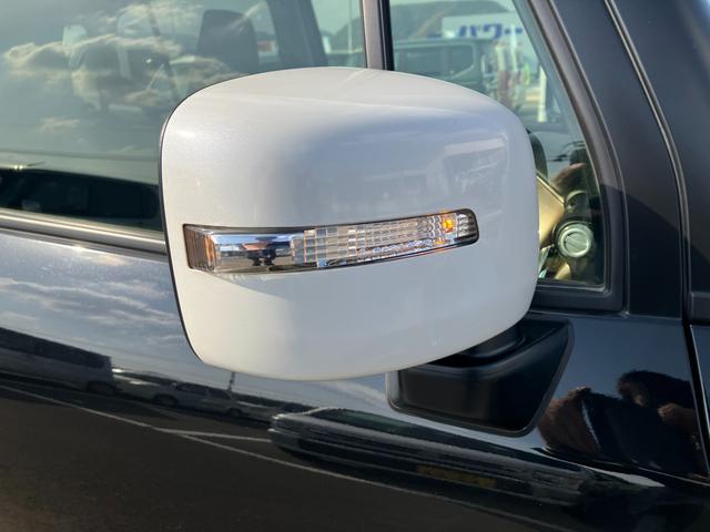 クロスビー ＨＹＢＲＩＤ　ＭＺ　３型　ＬＥＤヘッドランプ　オートライト　オートライト　プッシュスタート　シートヒーター　オートエアコン　スズキセーフティーサポート　衝突被害軽減システム　アイドリングストップ　横滑り防止機能　衝突安全ボディ　盗難防止システム（13枚目）