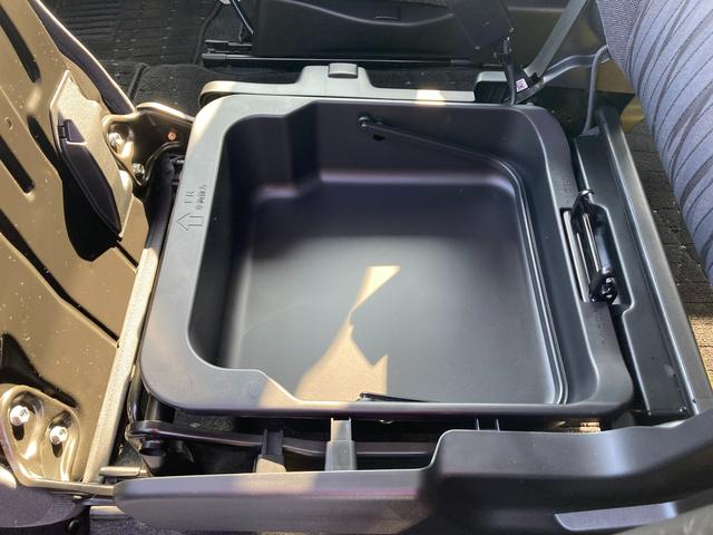 ソリオ Ｇ　２型　スライドドア　キーレスプッシュスタート　オートライト　スライドドア　プッシュスタート　オートエアコン　衝突被害軽減システム　横滑り防止機能　衝突安全ボディ　盗難防止システム（48枚目）