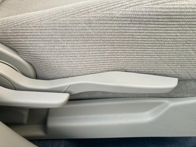 ワゴンＲ ＨＹＢＲＩＤ　ＦＸ－Ｓ　４型　全方位Ｃ　ＡＣＣ　オートライト　オートライト　プッシュスタート　シートヒーター　オートエアコン　衝突被害軽減システム　アイドリングストップ　横滑り防止機能　衝突安全ボディ　盗難防止システム　アダクティブクルーズコントロール（48枚目）