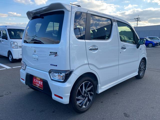 ワゴンＲカスタムＺ カスタムＺ　ＨＹＢＲＩＤ　ＺＸ　４型　ＡＣＣ　オートエアコン　オートライト　プッシュスタート　シートヒーター　オートエアコン　衝突被害軽減システム　アイドリングストップ　横滑り防止機能　衝突安全ボディ　盗難防止システム　アダクティブクルーズコントロール（8枚目）