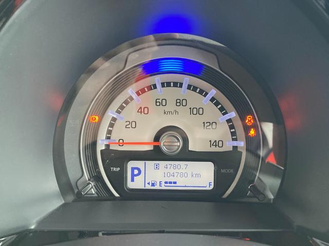 ハスラー J STYLE II MR41S 2型 CD 2トーンカラー オートライト プッシュスタート シートヒーター オートエアコン 衝突被害軽減システム アイドリングストップ 横滑り防止機能 衝突安全ボディ 盗難防止システム CDプレイヤー HIDヘッドライト(15枚目)