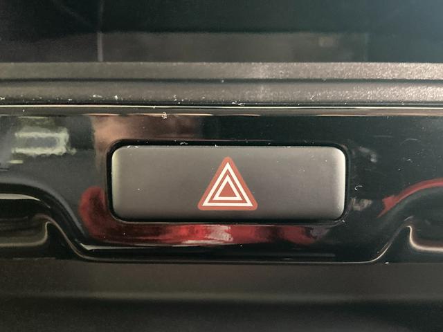 ハスラー J STYLE II MR41S 2型 CD 2トーンカラー オートライト プッシュスタート シートヒーター オートエアコン 衝突被害軽減システム アイドリングストップ 横滑り防止機能 衝突安全ボディ 盗難防止システム CDプレイヤー HIDヘッドライト(18枚目)