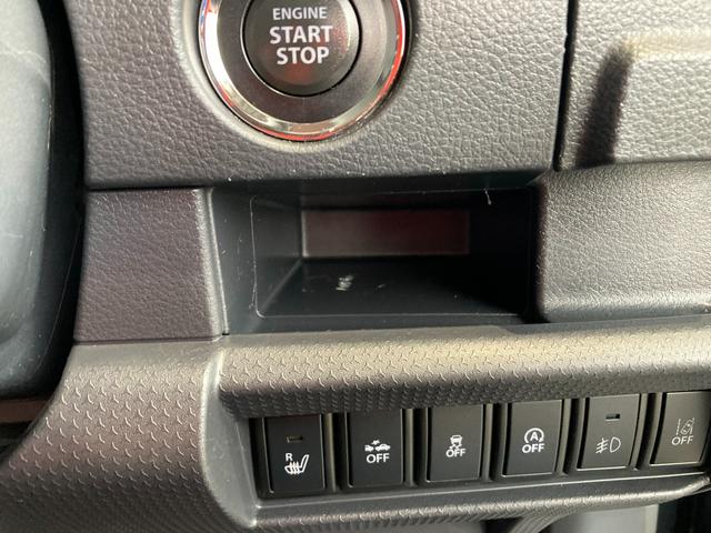 ハスラー J STYLE II MR41S 2型 CD 2トーンカラー オートライト プッシュスタート シートヒーター オートエアコン 衝突被害軽減システム アイドリングストップ 横滑り防止機能 衝突安全ボディ 盗難防止システム CDプレイヤー HIDヘッドライト(31枚目)