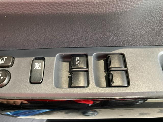 ハスラー J STYLE II MR41S 2型 CD 2トーンカラー オートライト プッシュスタート シートヒーター オートエアコン 衝突被害軽減システム アイドリングストップ 横滑り防止機能 衝突安全ボディ 盗難防止システム CDプレイヤー HIDヘッドライト(36枚目)