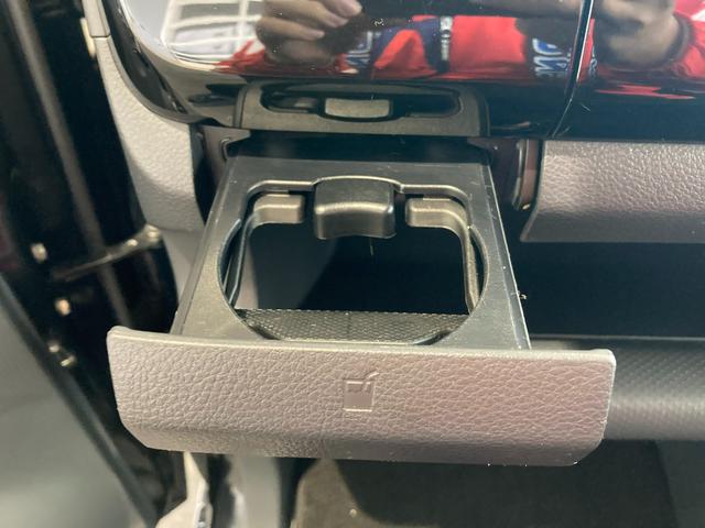 ハスラー J STYLE II MR41S 2型 CD 2トーンカラー オートライト プッシュスタート シートヒーター オートエアコン 衝突被害軽減システム アイドリングストップ 横滑り防止機能 衝突安全ボディ 盗難防止システム CDプレイヤー HIDヘッドライト(45枚目)