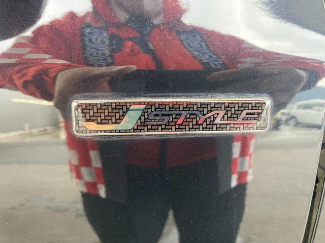 ハスラー J STYLE II MR41S 2型 CD 2トーンカラー オートライト プッシュスタート シートヒーター オートエアコン 衝突被害軽減システム アイドリングストップ 横滑り防止機能 衝突安全ボディ 盗難防止システム CDプレイヤー HIDヘッドライト(54枚目)