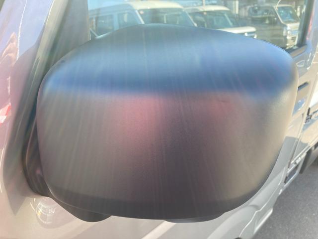 キャリイトラック ＫＣエアコン・パワステ　７型　ラジオ　衝突被害軽減ブレーキ　オートライト　キーレスエントリ―　衝突被害軽減システム　アイドリングストップ　パワーウインドースイッチ　横滑り防止機能（11枚目）