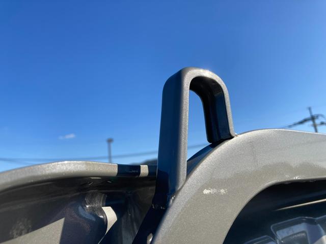 キャリイトラック ＫＣエアコン・パワステ　７型　ラジオ　衝突被害軽減ブレーキ　オートライト　キーレスエントリ―　衝突被害軽減システム　アイドリングストップ　パワーウインドースイッチ　横滑り防止機能（51枚目）