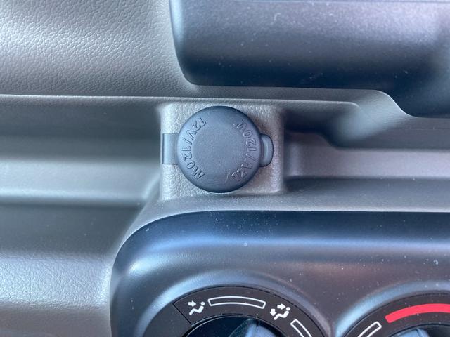 エブリイ ＪＯＩＮ　６型　ディスプレイオーデオ　バックカメラ　４ＷＤ　バックカメラ　オートライト　Ｂｌｕｅｔｏｏｔｈ　スライドドア　プッシュスタート　シートヒーター　衝突被害軽減システム　横滑り防止機能　衝突安全ボディ　ディスプレイオーデオ　４ＷＤ　アイドリングストップ（24枚目）