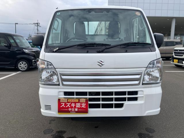 キャリイトラック ＫＣエアコン・パワステ　７型　パートタイム４ＷＤ　ラジオ　オートライト　キーレスエントリー　４ＷＤ　衝突被害軽減システム　横滑り防止機能　衝突安全ボディ　ラジオ　マニュアルエアコン　ＬＥＤルームランプ（5枚目）