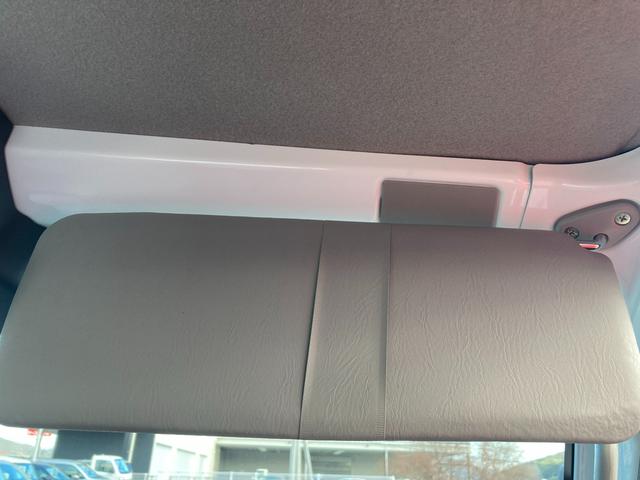 キャリイトラック ＫＣエアコン・パワステ　７型　パートタイム４ＷＤ　ラジオ　オートライト　キーレスエントリー　４ＷＤ　衝突被害軽減システム　横滑り防止機能　衝突安全ボディ　ラジオ　マニュアルエアコン　ＬＥＤルームランプ（35枚目）