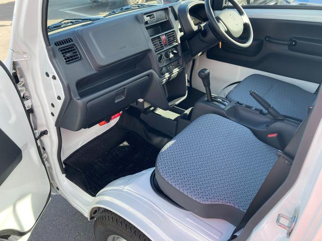 キャリイトラック ＫＣエアコン・パワステ　７型　パートタイム４ＷＤ　ラジオ　オートライト　キーレスエントリー　４ＷＤ　衝突被害軽減システム　横滑り防止機能　衝突安全ボディ　ラジオ　マニュアルエアコン　ＬＥＤルームランプ（58枚目）