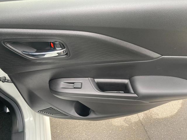 �㕔���Ȃɂ��h�����N�z���_�[������