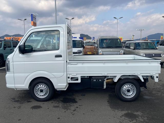 キャリイトラック ＫＣエアコン・パワステ農繁　７型　４ＷＤ　４ＡＴ　ラジオ　オートライト　キーレスエントリー　エアコン　パワステ　衝突被害軽減システム　衝突安全ボディ　４ＷＤ　４ＡＴ　ラジオ　パワーウインドウ（10枚目）