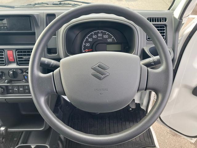 キャリイトラック ＫＣエアコン・パワステ農繁　７型　４ＷＤ　４ＡＴ　ラジオ　オートライト　キーレスエントリー　エアコン　パワステ　衝突被害軽減システム　衝突安全ボディ　４ＷＤ　４ＡＴ　ラジオ　パワーウインドウ（26枚目）