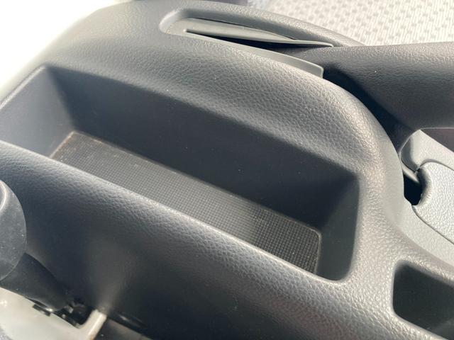 キャリイトラック ＫＣエアコン・パワステ農繁　７型　４ＷＤ　４ＡＴ　ラジオ　オートライト　キーレスエントリー　エアコン　パワステ　衝突被害軽減システム　衝突安全ボディ　４ＷＤ　４ＡＴ　ラジオ　パワーウインドウ（35枚目）