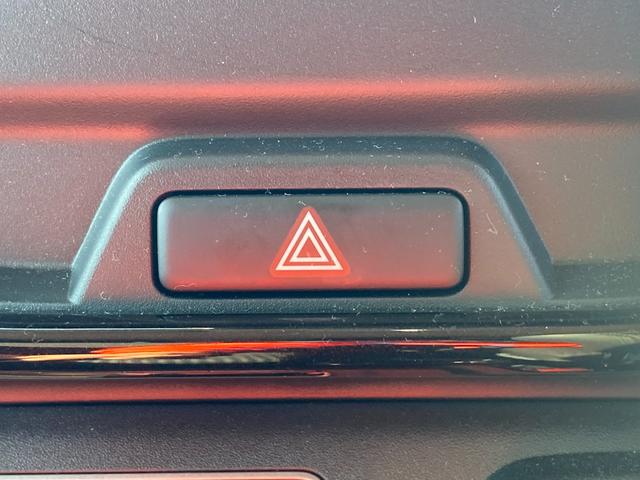 ハスラー ＨＹＢＲＩＤ　Ｘターボ　３型　クルコン　ＬＥＤヘッドライト　オートライト　プッシュスタート　シートヒーター　オートエアコン　衝突被害軽減システム　アイドリングストップ　横滑り防止機能　衝突安全ボディ　盗難防止システムアダクティブクルーズコントロール（20枚目）
