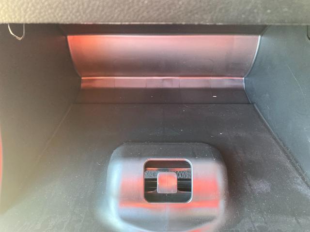 ハスラー ＨＹＢＲＩＤ　Ｘターボ　３型　クルコン　ＬＥＤヘッドライト　オートライト　プッシュスタート　シートヒーター　オートエアコン　衝突被害軽減システム　アイドリングストップ　横滑り防止機能　衝突安全ボディ　盗難防止システムアダクティブクルーズコントロール（59枚目）