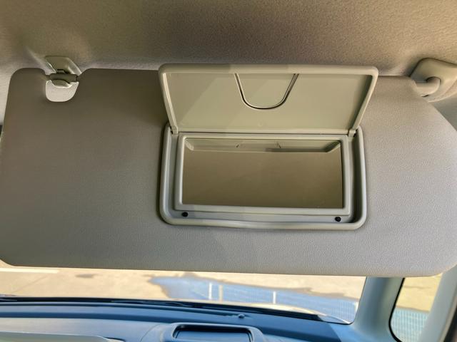 �T���o�C�U�[�ɂ̓`�P�b�g�z���_�[���~���[������