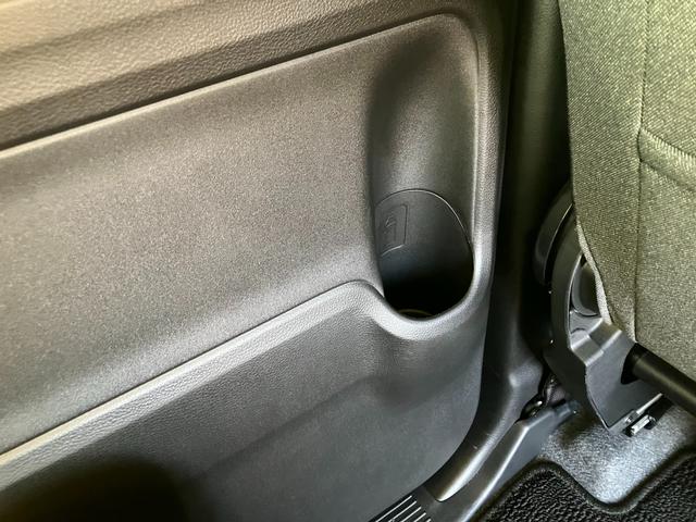 �㕔���ȃh�A�ɂ��h�����N�z���_�[������