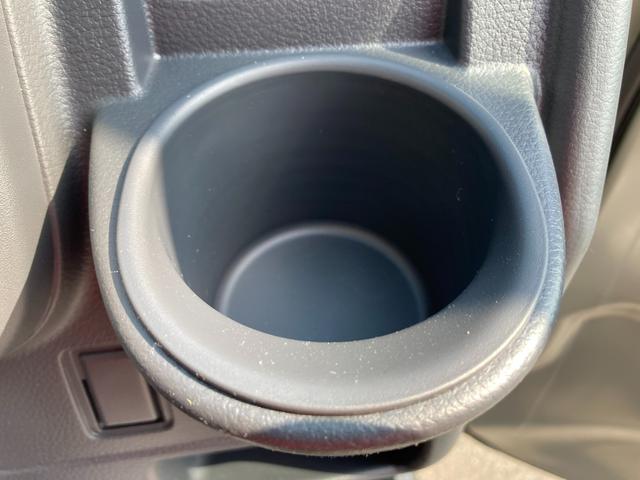 キャリイトラック ＫＣエアコン・パワステ　７型　ラジオ　４ＷＤ　５速ＭＴ　オートライト　ラジオ　エアコン　衝突被害軽減システム　アイドリングストップ　横滑り防止機能　衝突安全ボディ　パートタイム４ＷＤ　５ＭＴ　キーレスエントリー　パワーウインドウ（35枚目）