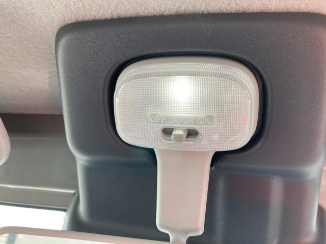 キャリイトラック ＫＣエアコン・パワステ　７型　ラジオ　４ＷＤ　５速ＭＴ　オートライト　ラジオ　エアコン　衝突被害軽減システム　アイドリングストップ　横滑り防止機能　衝突安全ボディ　パートタイム４ＷＤ　５ＭＴ　キーレスエントリー　パワーウインドウ（37枚目）