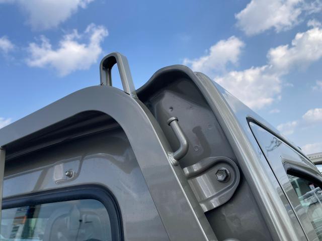 キャリイトラック ＫＣエアコン・パワステ　７型　ラジオ　４ＷＤ　５速ＭＴ　オートライト　ラジオ　エアコン　衝突被害軽減システム　アイドリングストップ　横滑り防止機能　衝突安全ボディ　パートタイム４ＷＤ　５ＭＴ　キーレスエントリー　パワーウインドウ（61枚目）