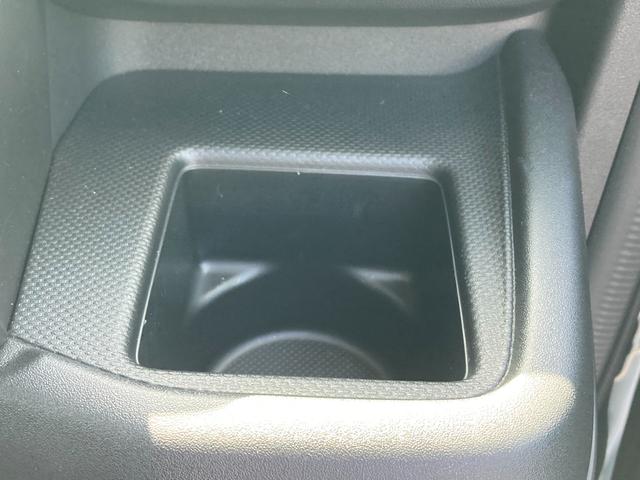 �h�����N�z���_�[�������^�]�ȉE���ɂ��Ă��܂��̂Ńh�����N�����o���₷����