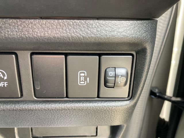 スペーシアベース ＸＦ　２型　右側電動スライド　マルチボード　衝突被害軽減Ｂ　オートライト　スライドドア　プッシュスタート　シートヒーター　オートエアコン　衝突被害軽減システム　アイドリングストップ　横滑り防止機能　衝突安全ボディ　盗難防止システム　マルチボード（2枚目）