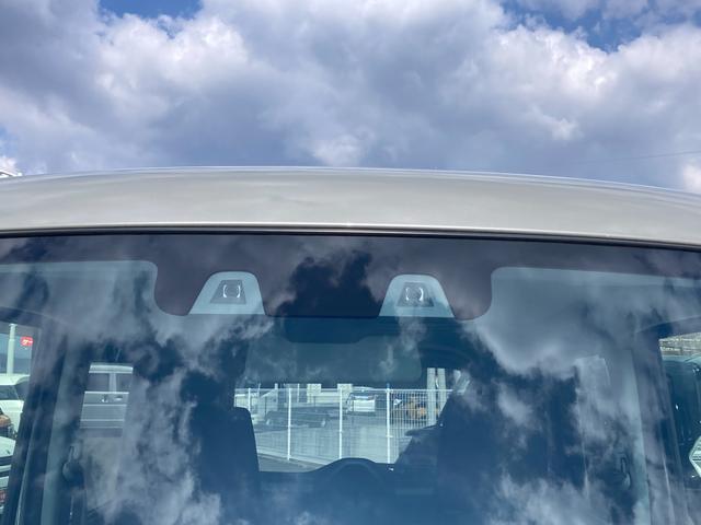 スペーシアベース ＸＦ　２型　右側電動スライド　マルチボード　衝突被害軽減Ｂ　オートライト　スライドドア　プッシュスタート　シートヒーター　オートエアコン　衝突被害軽減システム　アイドリングストップ　横滑り防止機能　衝突安全ボディ　盗難防止システム　マルチボード（11枚目）