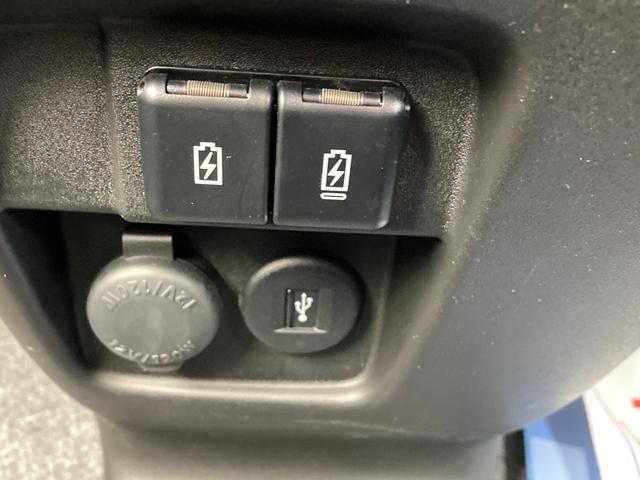 スペーシアベース ＸＦ　２型　右側電動スライド　マルチボード　衝突被害軽減Ｂ　オートライト　スライドドア　プッシュスタート　シートヒーター　オートエアコン　衝突被害軽減システム　アイドリングストップ　横滑り防止機能　衝突安全ボディ　盗難防止システム　マルチボード（25枚目）