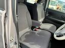 運転席にもゆったり座ることができますよ☆