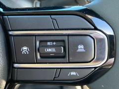 �������ƥ��֥��롼������ȥ�������������®ƻϩ�ʤɤ����μ֤Ȥμִֵ�Υ��ݻ����ʤ��鼫ưŪ�˲�®��®���Ƥ���ޤ��� 3