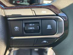 �������ƥ��֥��롼������ȥ�������������®ƻϩ�ʤɤ����μ֤Ȥμִֵ�Υ��ݻ����ʤ��鼫ưŪ�˲�®��®���Ƥ���ޤ��� 3