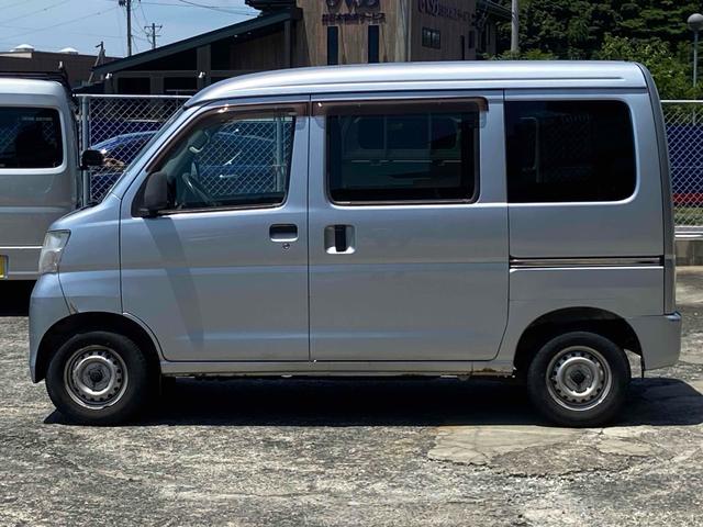 ハイゼットカーゴ 　軽バン　ＭＴ　両側スライドドア　エアコン　運転席エアバッグ　助手席エアバッグ（10枚目）