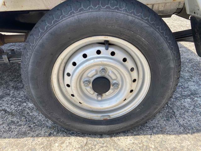 キャリイトラック 　４ＷＤ　軽トラック　ＭＴ（18枚目）