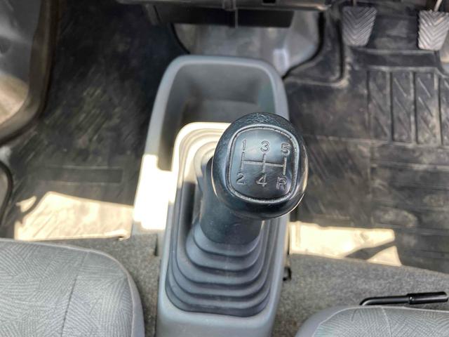 ミニキャブバン 　軽バン　ＭＴ　ナビ　ＴＶ　両側スライドドア　エアコン　運転席エアバッグ（21枚目）