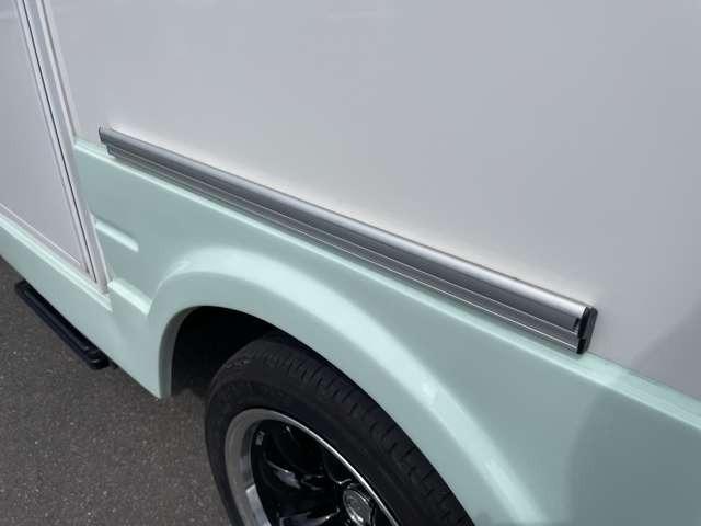 ハイゼットトラック エクストラ JPSTAR HAPPY1+ 4WD リチウム400Ah オーバーフェンダー エアサス ソーラーパネル FFヒーター シャワー 冷蔵庫 インバーター3000W MAXファン 10インチナビTV スマートキー 全方位カメラ(16枚目)