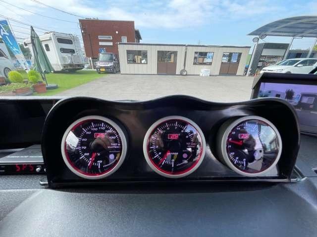 ハイゼットトラック エクストラ JPSTAR HAPPY1+ 4WD リチウム400Ah オーバーフェンダー エアサス ソーラーパネル FFヒーター シャワー 冷蔵庫 インバーター3000W MAXファン 10インチナビTV スマートキー 全方位カメラ(24枚目)