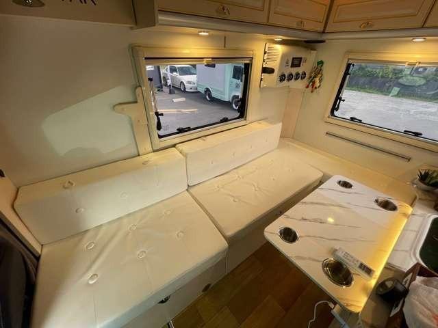 ハイゼットトラック エクストラ JPSTAR HAPPY1+ 4WD リチウム400Ah オーバーフェンダー エアサス ソーラーパネル FFヒーター シャワー 冷蔵庫 インバーター3000W MAXファン 10インチナビTV スマートキー 全方位カメラ(33枚目)